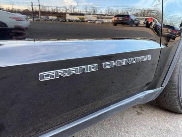 2017 Jeep Grand Cherokee Laredo 4x4