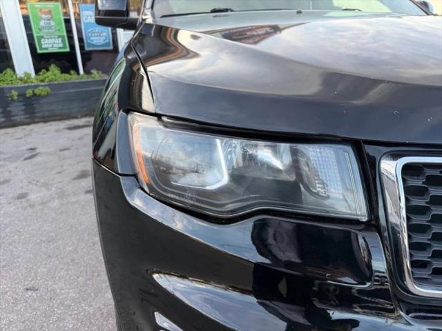 2017 Jeep Grand Cherokee Laredo 4x4