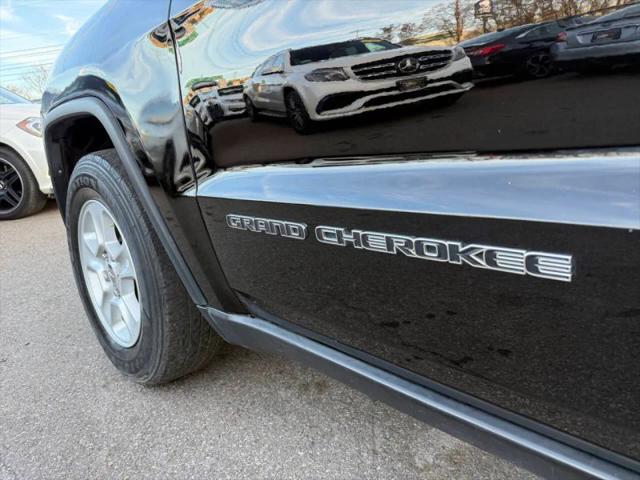 2017 Jeep Grand Cherokee Laredo 4x4