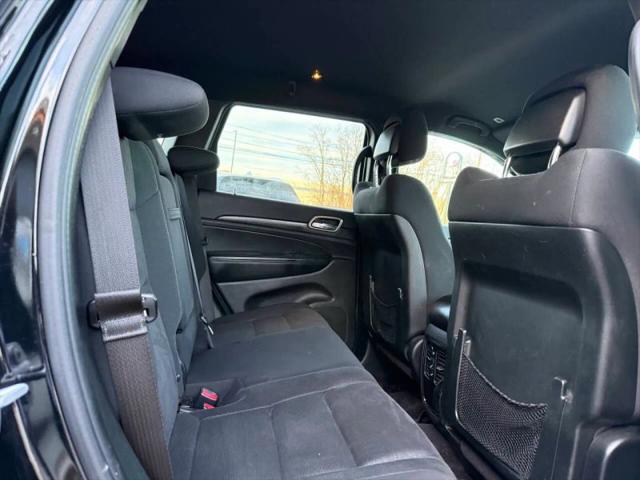 2017 Jeep Grand Cherokee Laredo 4x4