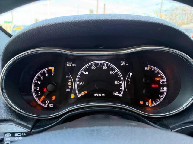 2017 Jeep Grand Cherokee Laredo 4x4