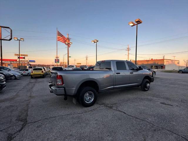 2019 Ram 3500 Tradesman Crew Cab 4x4 8' Box