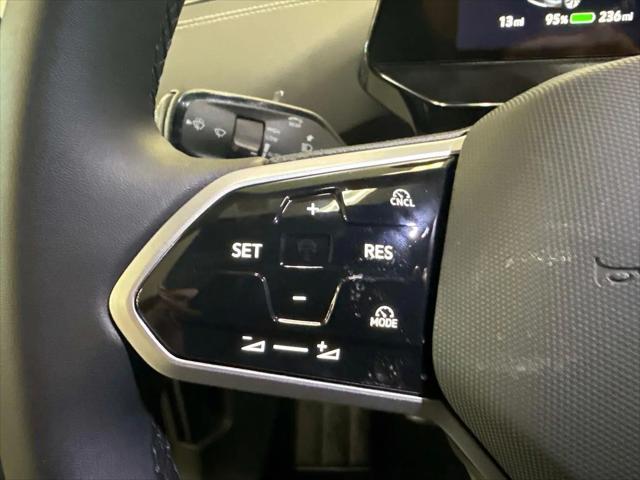 2025 Volkswagen ID.4 AWD Pro