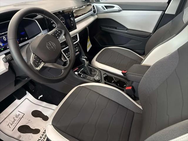 2026 Volkswagen Taos SE