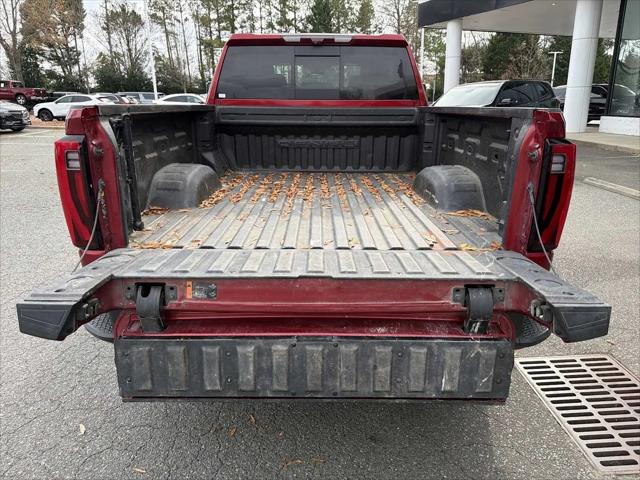 2024 GMC Sierra 2500HD 4WD Crew Cab Standard Bed Denali