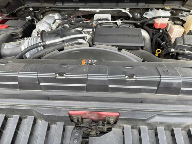 2024 GMC Sierra 2500HD 4WD Crew Cab Standard Bed Denali