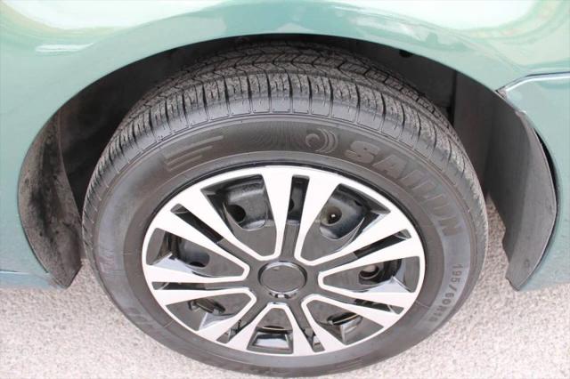 2007 Saturn Ion 2