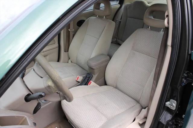 2007 Saturn Ion 2