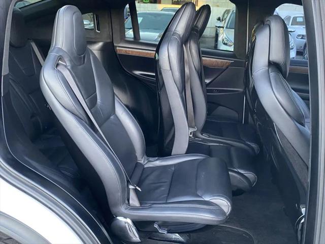2016 Tesla Model X 75D