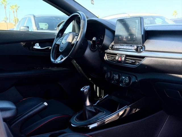 2021 Kia Forte GT Manual