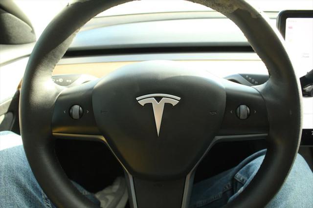 2021 Tesla Model 3 Standard Range Plus Rear-Wheel Drive