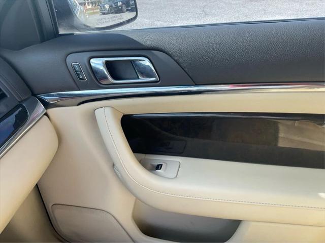 2016 Lincoln MKS Base