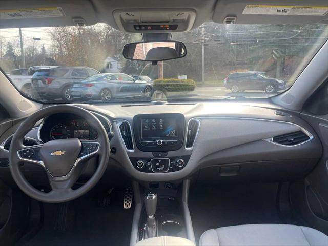 2016 Chevrolet Malibu 1LT