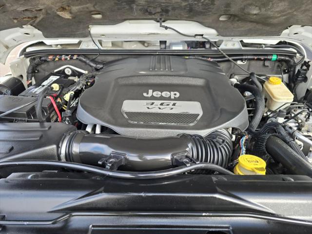 2012 Jeep Wrangler Unlimited Sahara