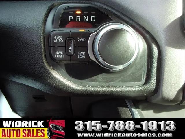 2022 Ram 1500 Big Horn Quad Cab 4x4 6'4" Box