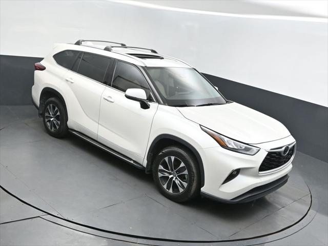 2020 Toyota Highlander XLE's photo