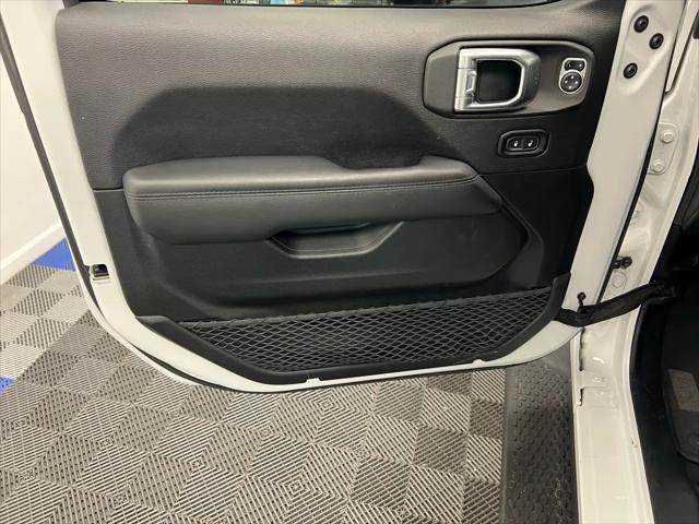 2020 Jeep Wrangler Sahara Altitude 4x4