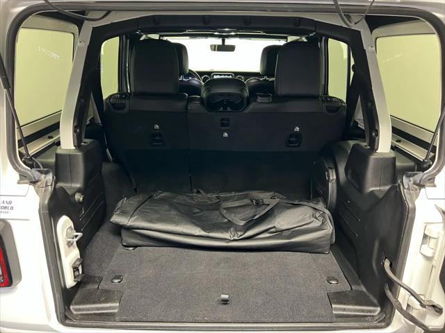 2020 Jeep Wrangler Sahara Altitude 4x4