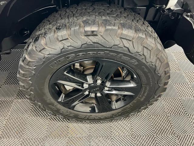 2020 Jeep Wrangler Sahara Altitude 4x4