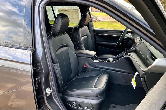 2025 Jeep Grand Cherokee Limited 4x4