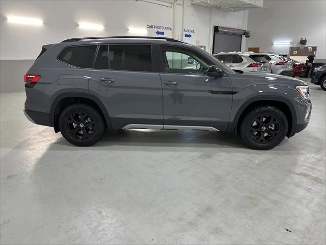 2026 Volkswagen Atlas Peak Edition