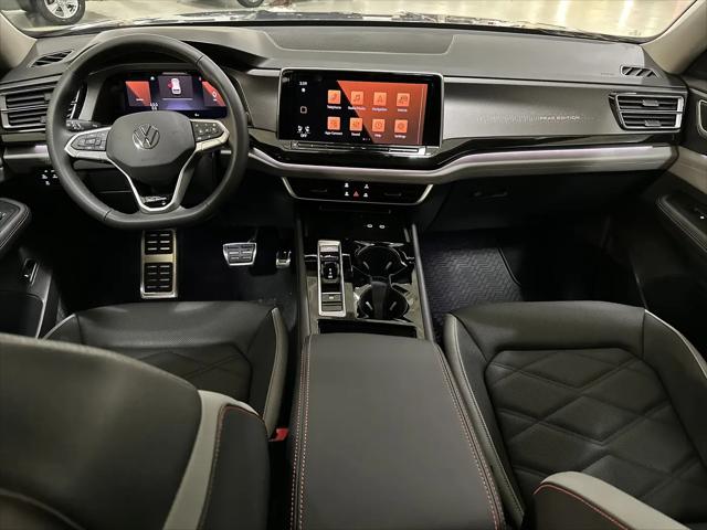 2026 Volkswagen Atlas Peak Edition