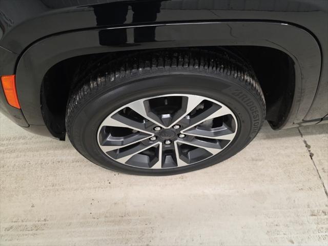 2024 Jeep Grand Cherokee Overland 4x4 2024 Jeep Grand Cherokee Overland 4x4