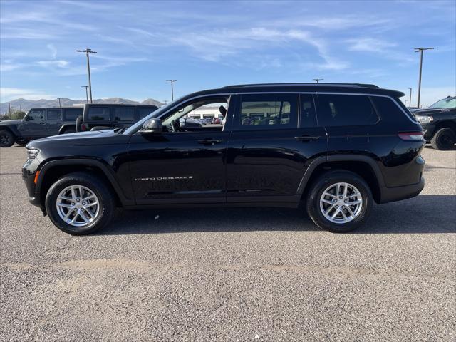 2023 Jeep Grand Cherokee L Laredo 4x4