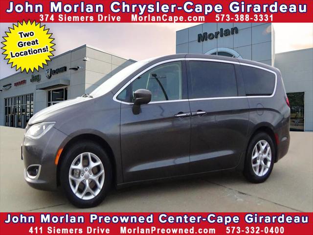 2020 Chrysler Pacifica Touring