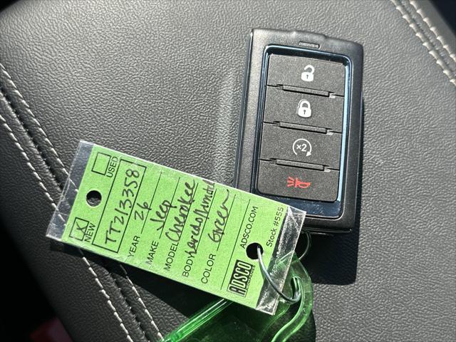 2026 Jeep Cherokee CHEROKEE LAREDO 4X4