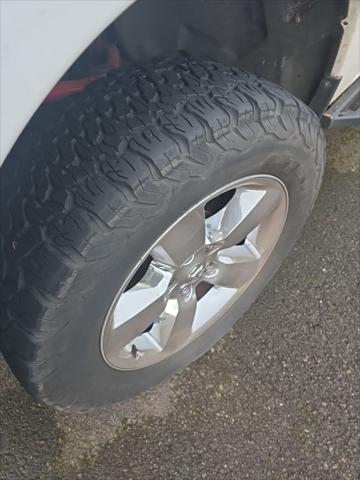 2018 RAM 1500 Big Horn Crew Cab 4x4 57 Box