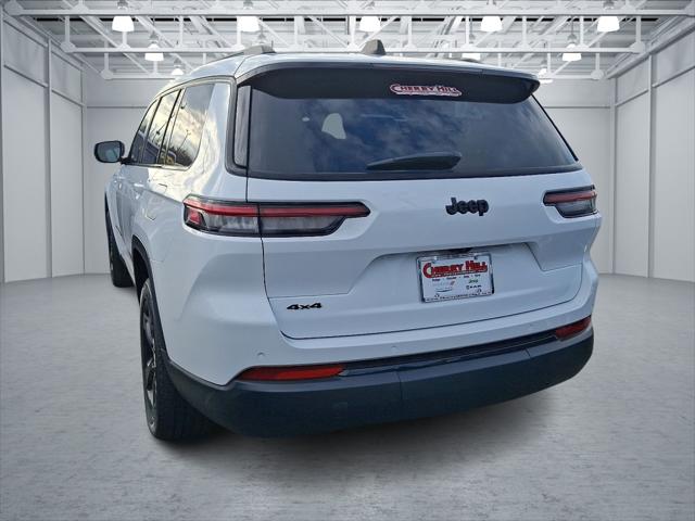 2023 Jeep Grand Cherokee L Altitude 4x4 2023 Jeep Grand Cherokee L Altitude 4x4