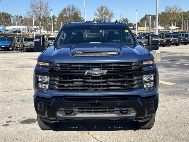 2025 Chevrolet Silverado 2500HD 4WD Crew Cab Standard Bed Custom