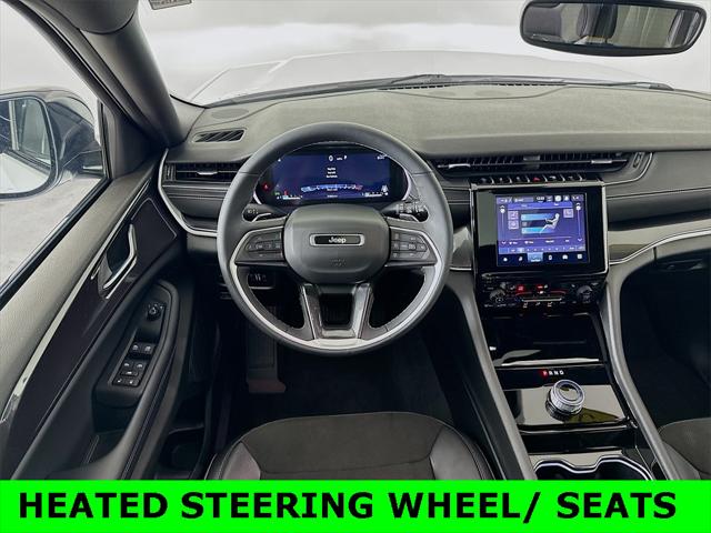 2023 Jeep Grand Cherokee L Altitude 4x4 2023 Jeep Grand Cherokee L Altitude 4x4