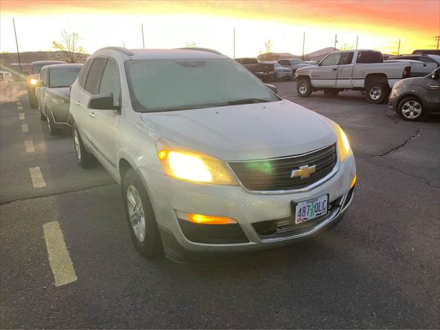 2014 Chevrolet Traverse LS 2014 Chevrolet Traverse LS