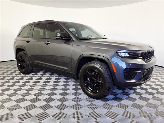 2023 Jeep Grand Cherokee Altitude 4x4