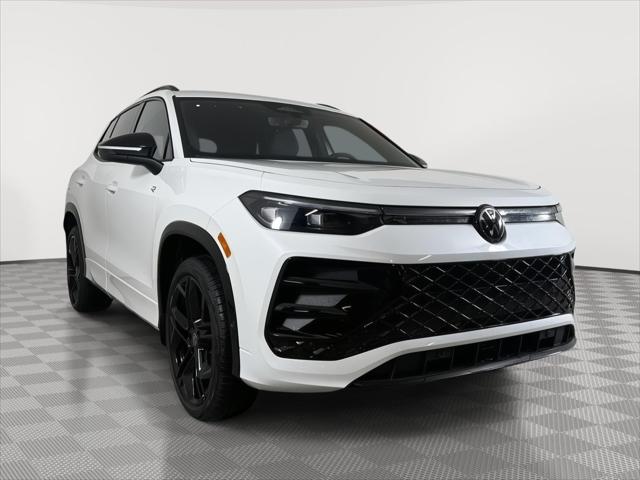 2026 Volkswagen Tiguan SE R-Line Black for sale in Omaha, NE