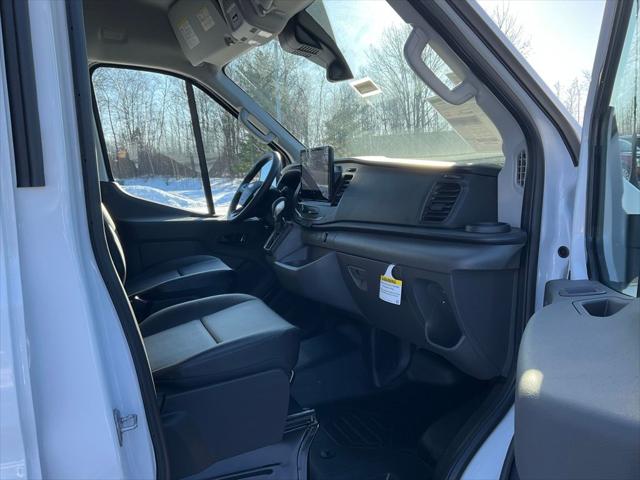 2026 Ford Transit Cargo Van Base