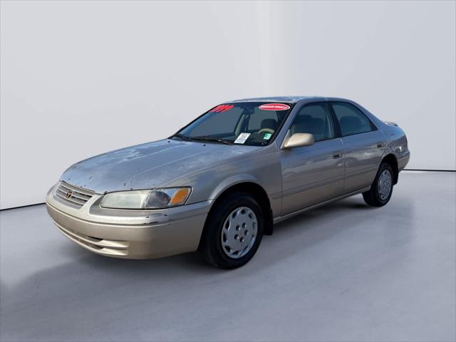 1997 Toyota Camry LE