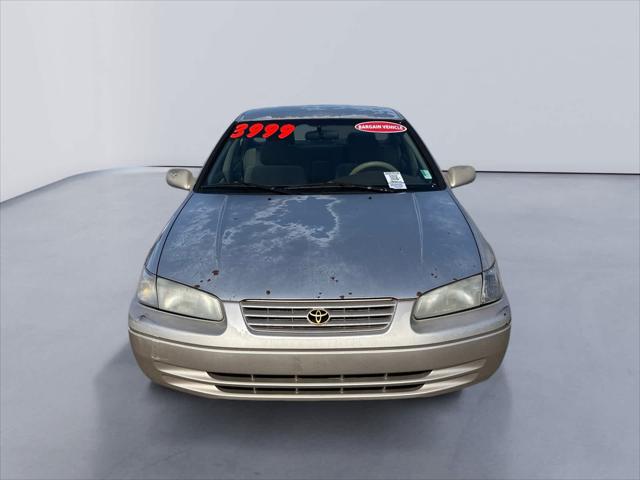 1997 Toyota Camry LE