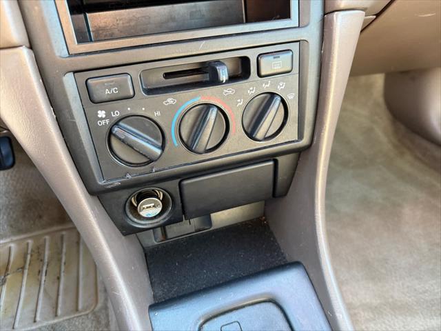 1997 Toyota Camry LE