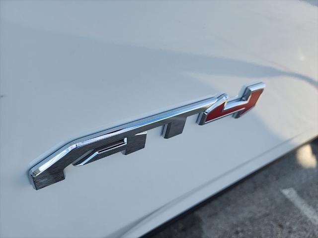 2024 GMC Yukon 4WD AT4 2024 GMC Yukon 4WD AT4