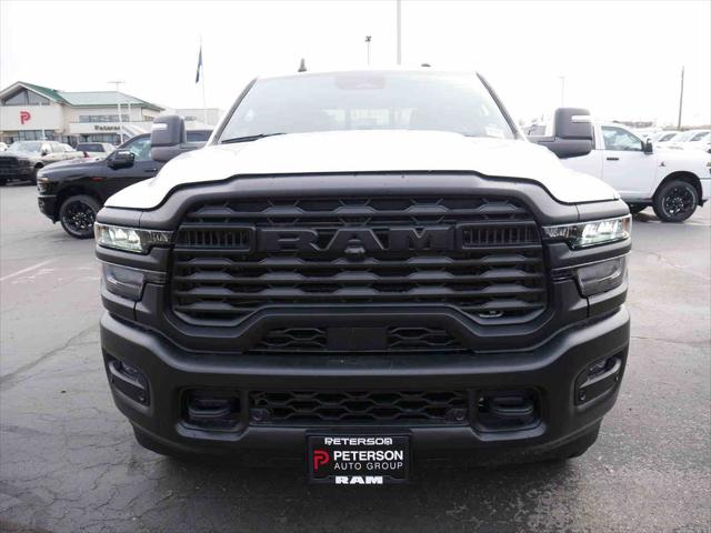 2026 RAM Ram 3500 RAM 3500 TRADESMAN CREW CAB 4X4 8 BOX