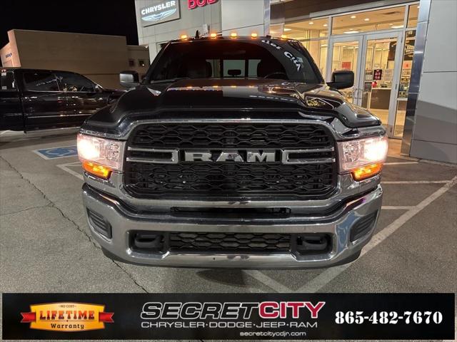 2022 RAM 2500 Tradesman Crew Cab 4x4 64 Box 2022 RAM 2500 Tradesman Crew Cab 4x4 64 Box