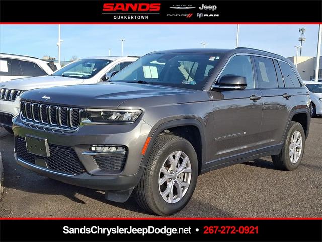 2022 Jeep Grand Cherokee Limited 4x4 2022 Jeep Grand Cherokee Limited 4x4