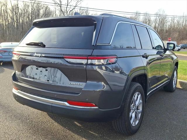 2022 Jeep Grand Cherokee Limited 4x4 2022 Jeep Grand Cherokee Limited 4x4