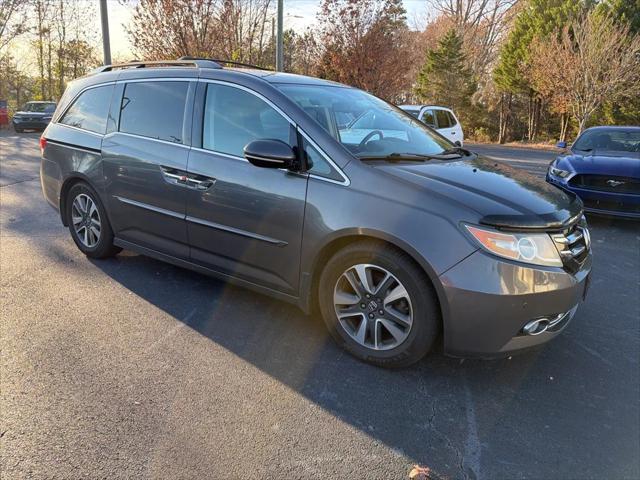 2016 Honda Odyssey Touring 2016 Honda Odyssey Touring