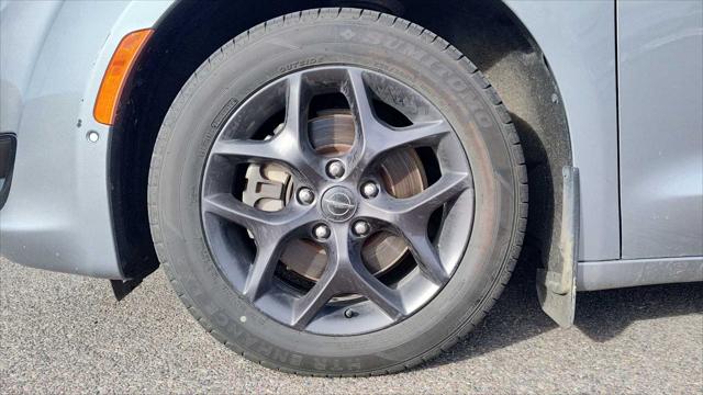 2020 Chrysler Pacifica Touring L Plus 2020 Chrysler Pacifica Touring L Plus