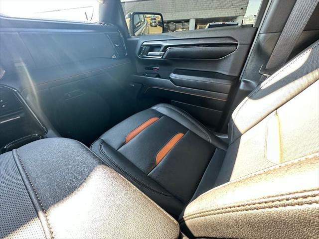 2024 GMC Sierra 1500 4WD Crew Cab Short Box AT4 2024 GMC Sierra 1500 4WD Crew Cab Short Box AT4