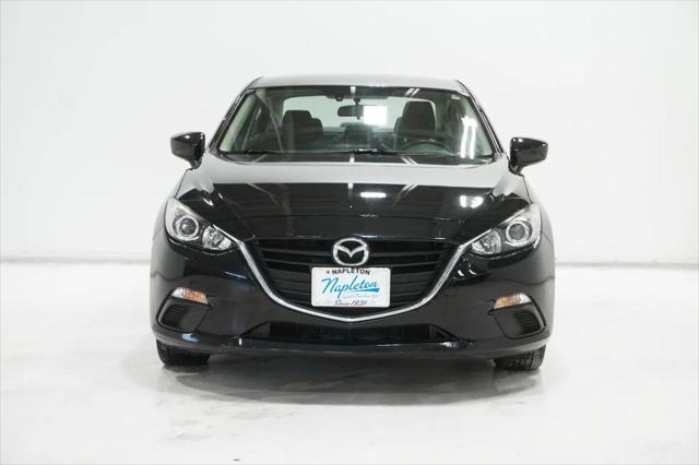 2016 Mazda Mazda3 i Sport